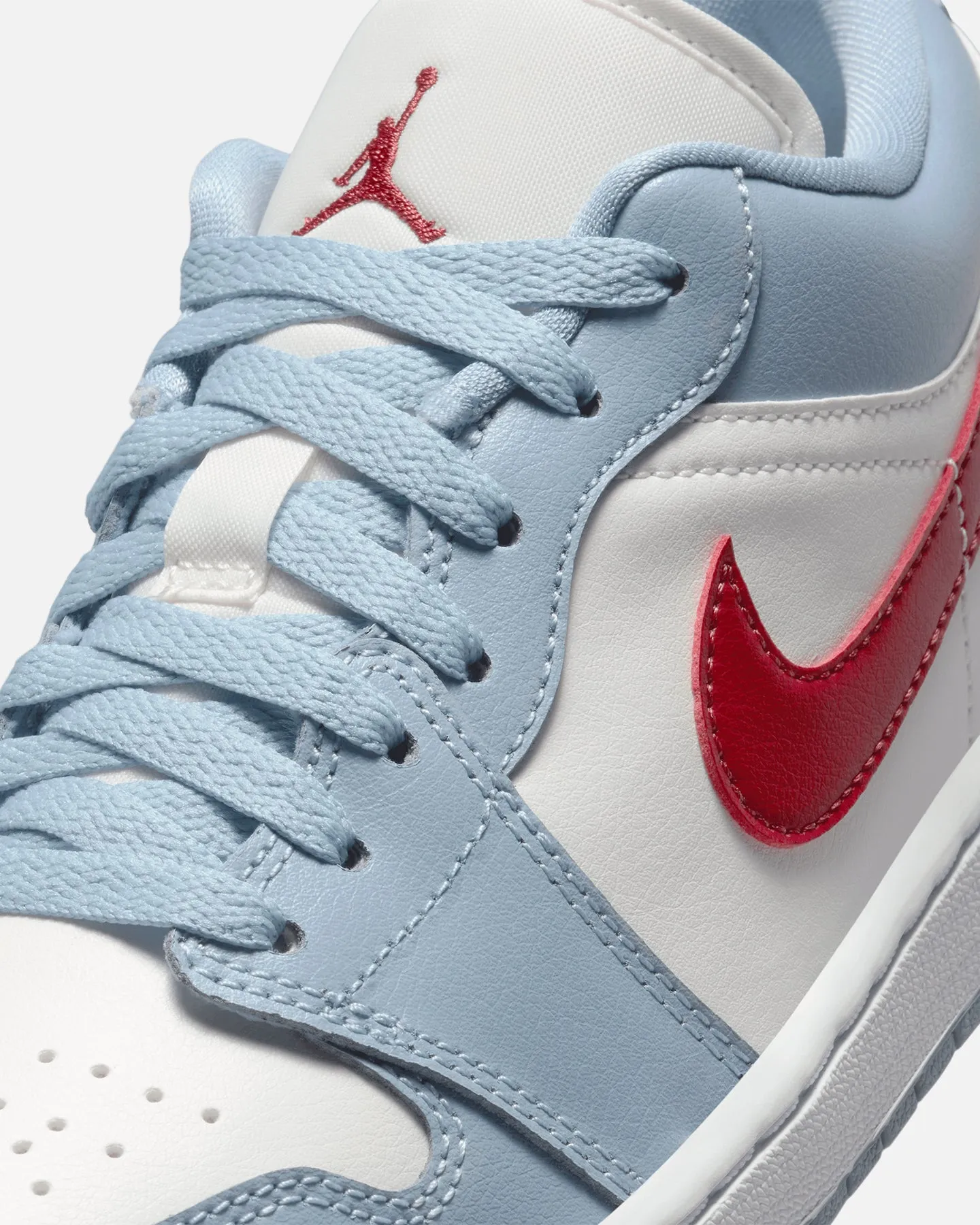 Jordan Women's Air Jordan 1 Low Sail/Dune Red