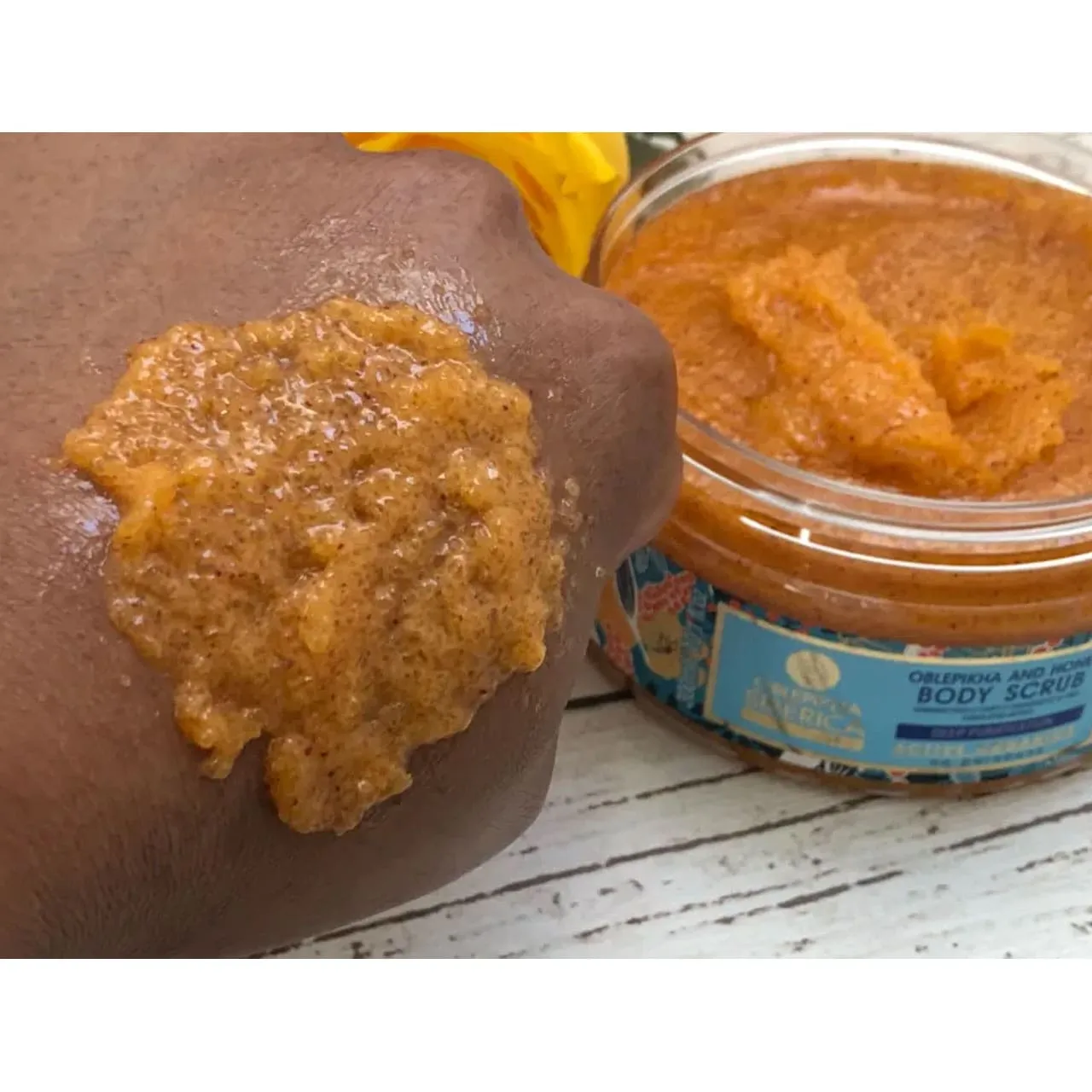 Oblepikha Siberica Body Scrub Deep Purification Oblepikha And Honey 300ml