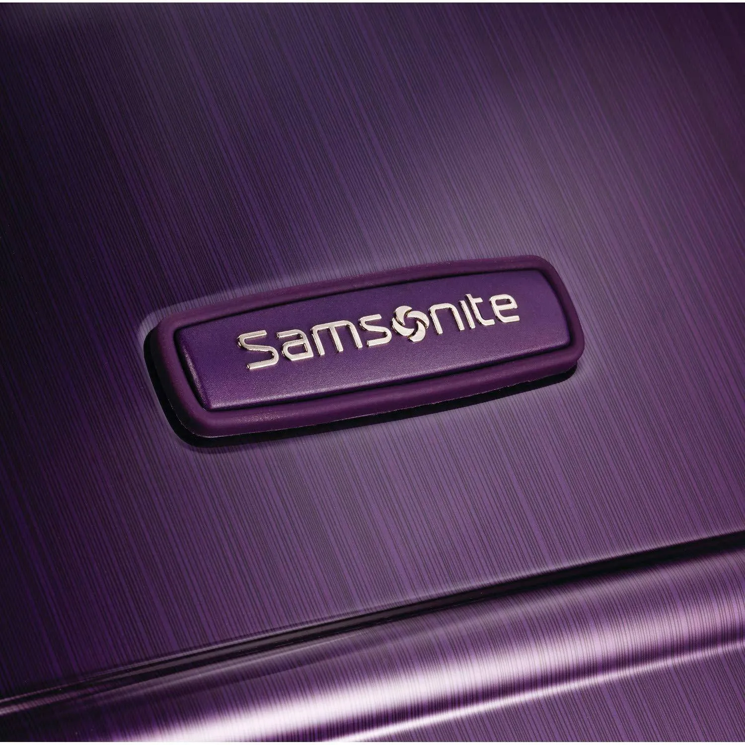 Samsonite Winfield 2 20" 4-Wheel Carry-On Luggage
