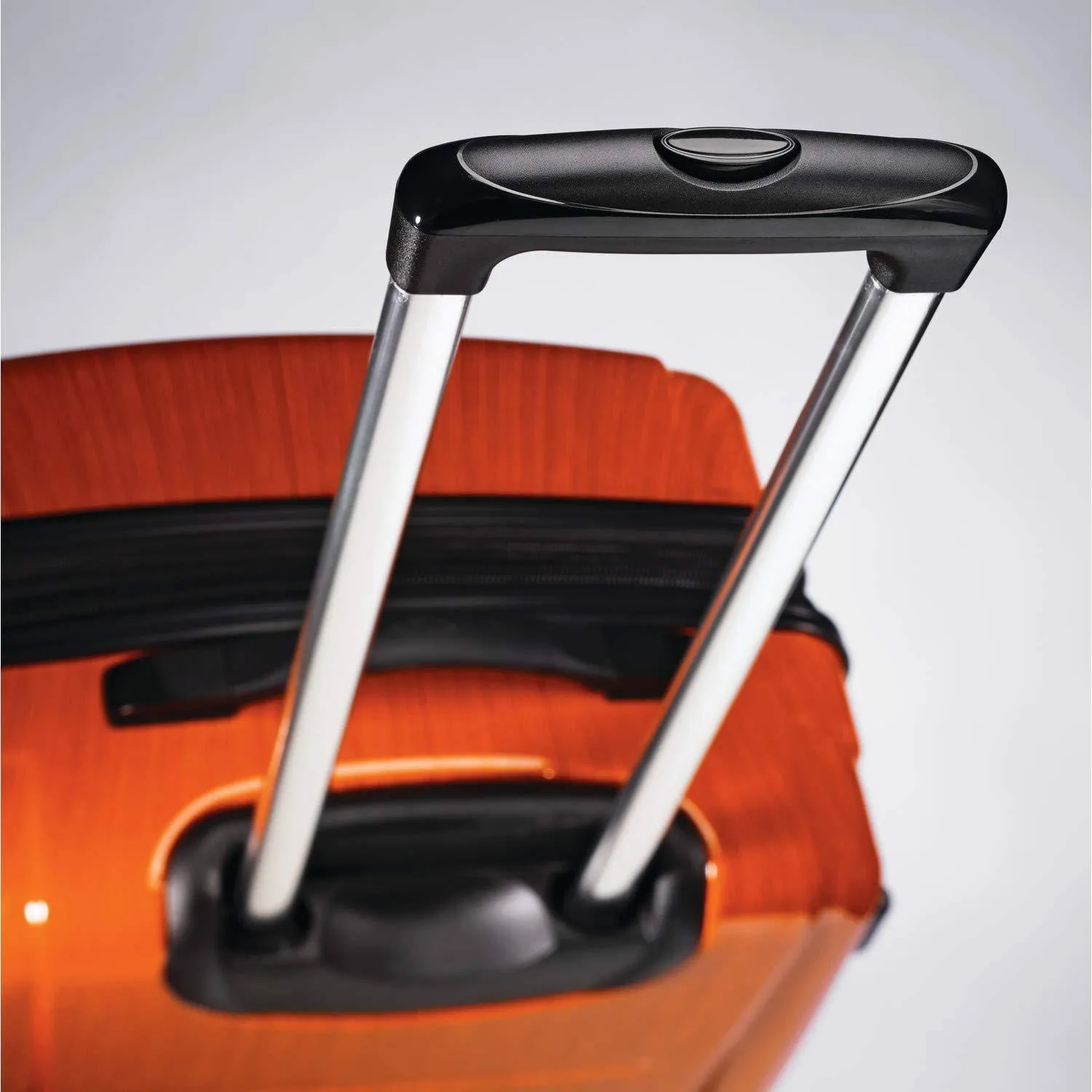Samsonite Winfield 2 20" 4-Wheel Carry-On Luggage