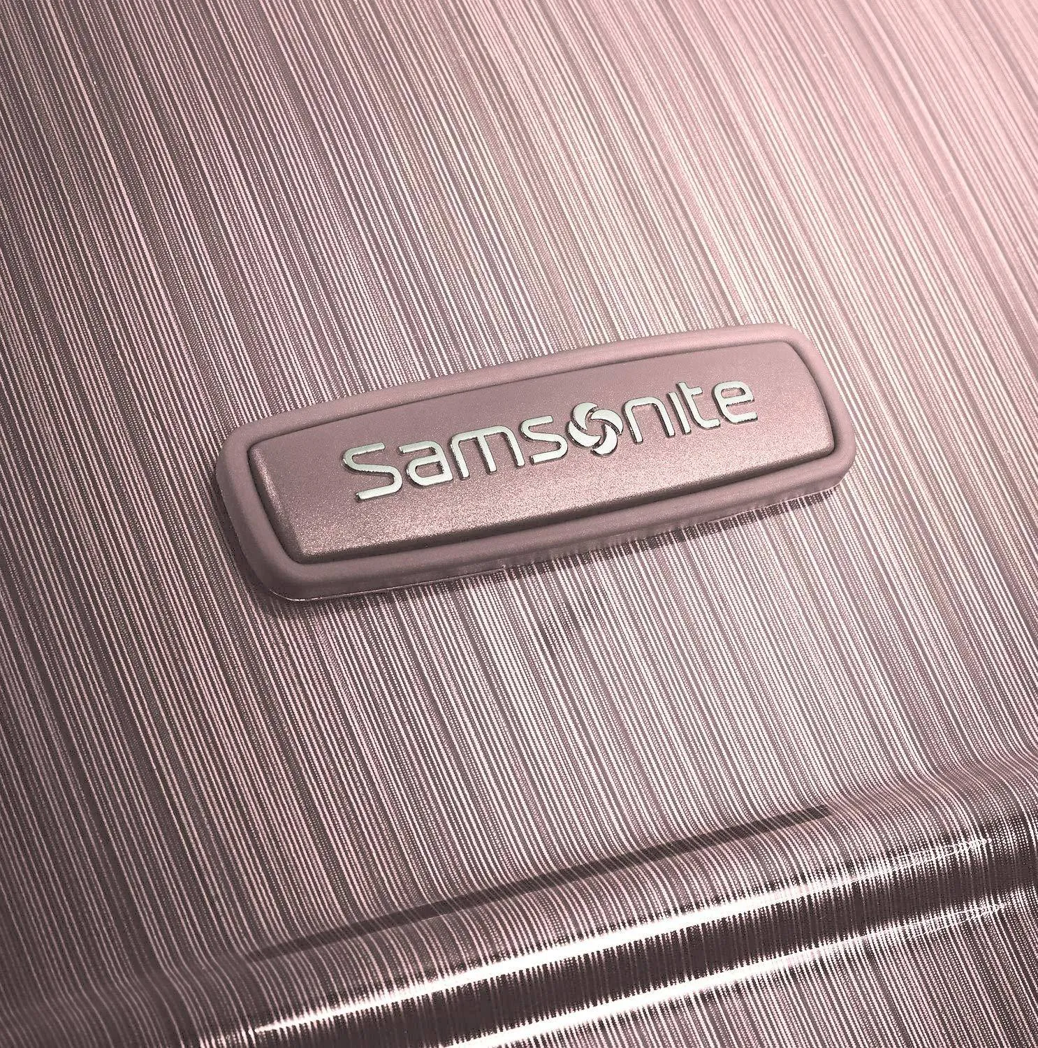 Samsonite Winfield 2 28" 4-Wheel Large Luggage
