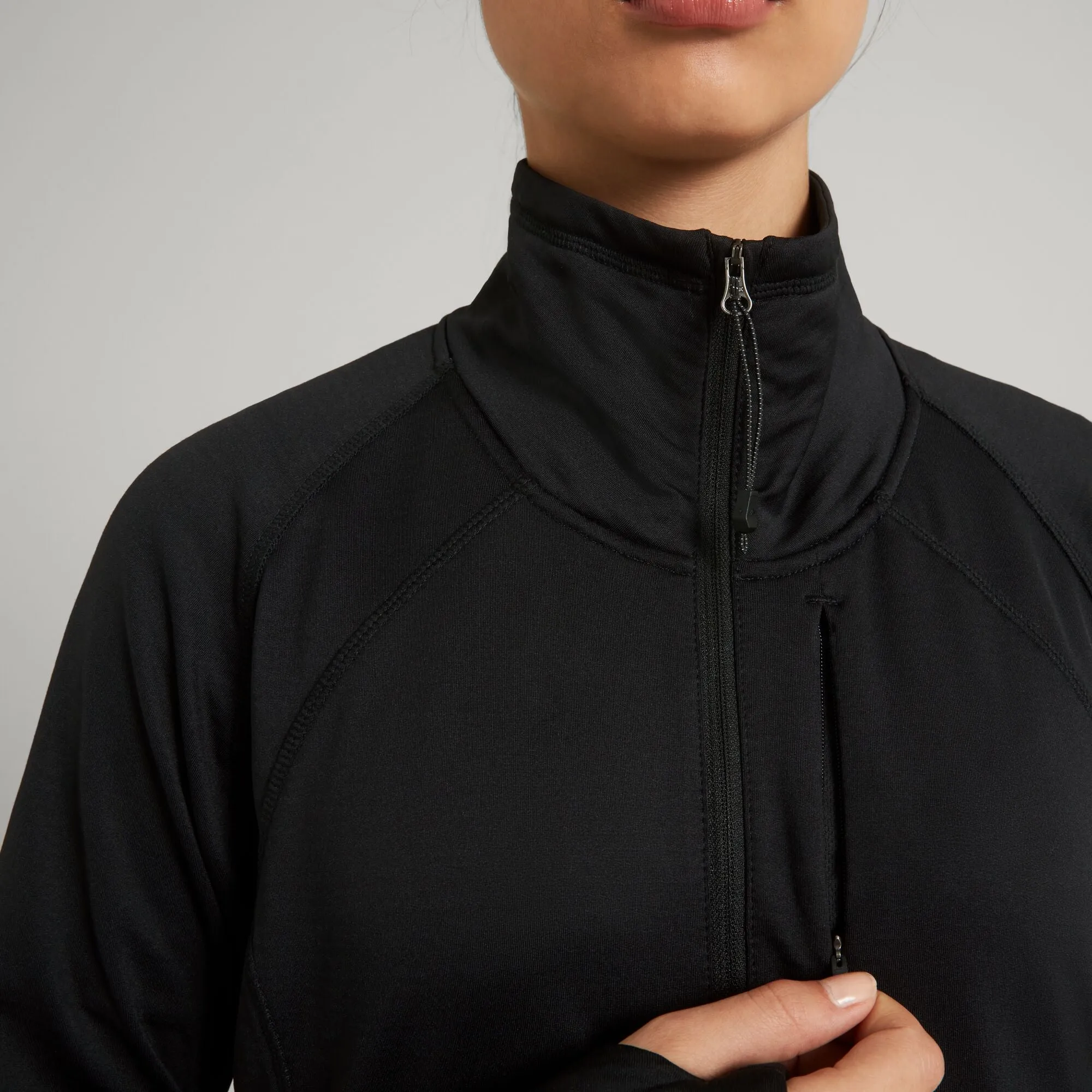 ULT-Hike Women's Quarter Zip Pullover - Black
