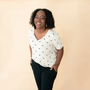 Women's Relaxed Fit V-Neck in Bee Mine