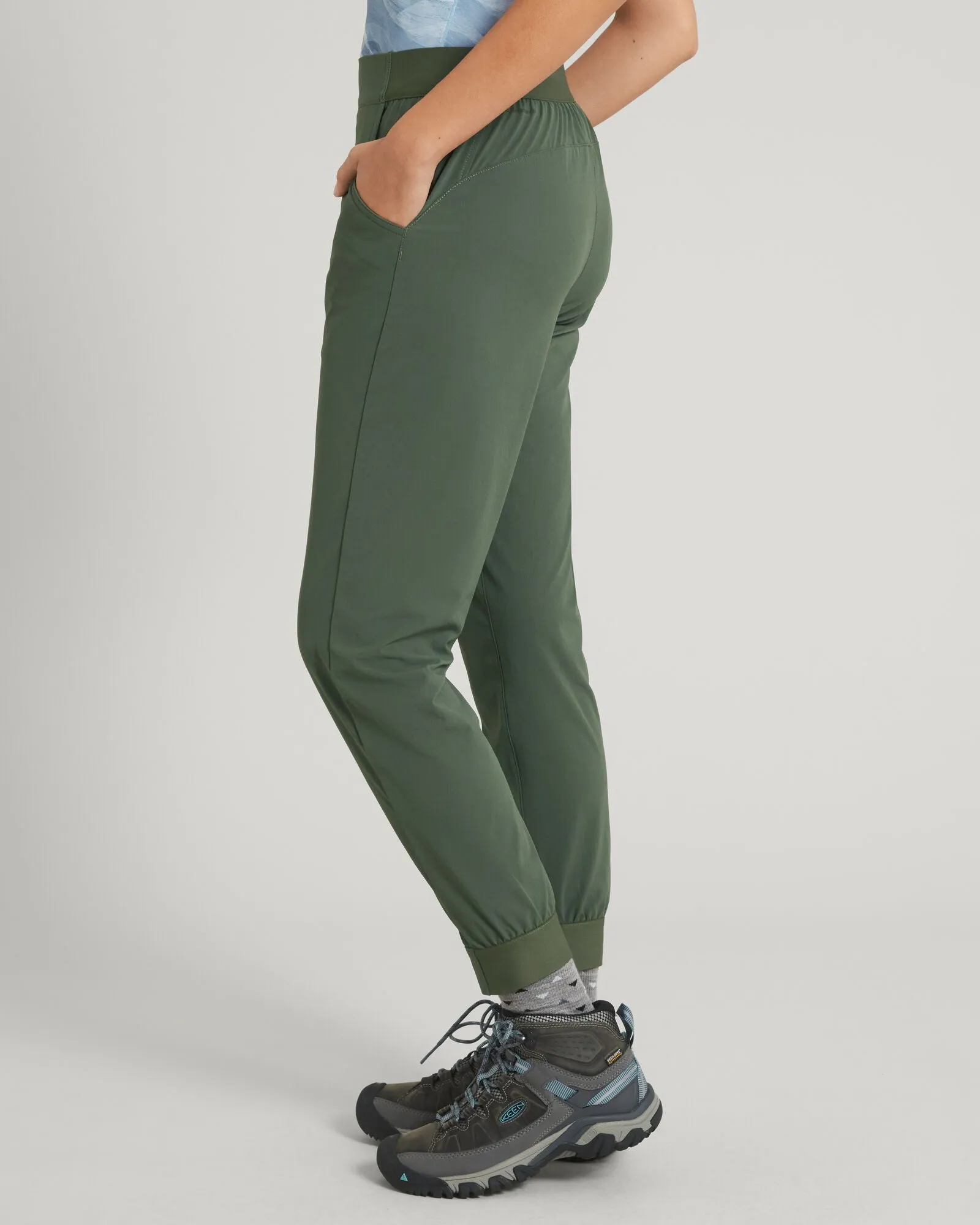 Women's ULT-Hike Joggers - Thyme